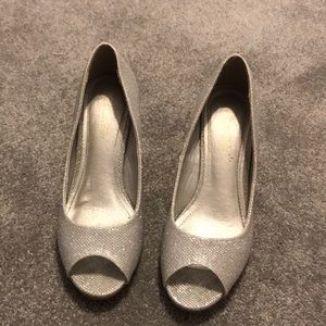 Silver Glitter Wedges!!